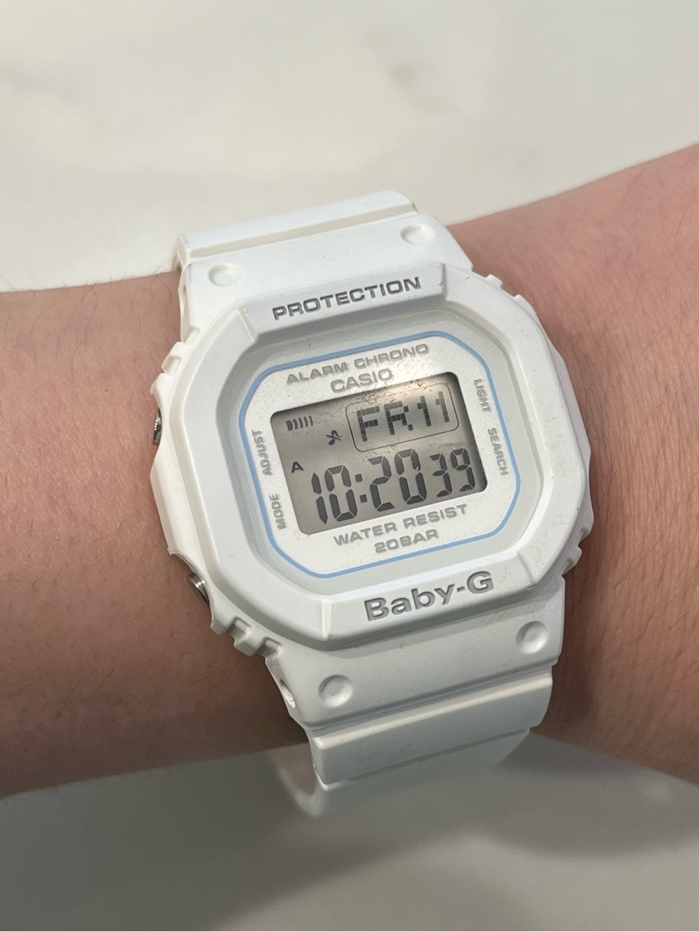 Casio Women's Watch Baby-G World Timer White BGD560-7TN Shock Resistant